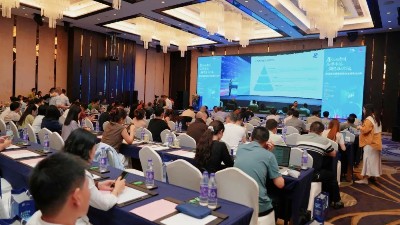 8月课表开放预约丨2025DeepSeek-AI+短视频=弯道超车全网霸屏流量