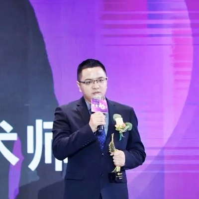 借助营销型网站“二次创业”，他实现企业规模和品牌价值10倍增长！